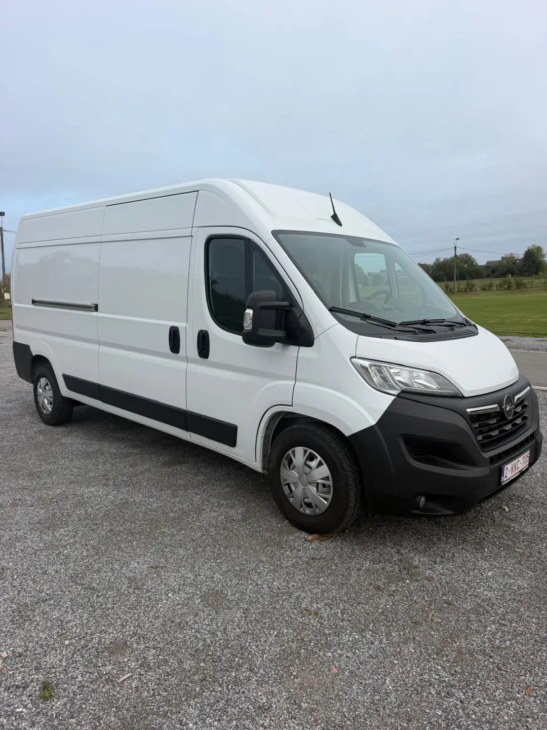 Location de Fourgon OPEL MOVANO L3H2 13 m³ - photo 2